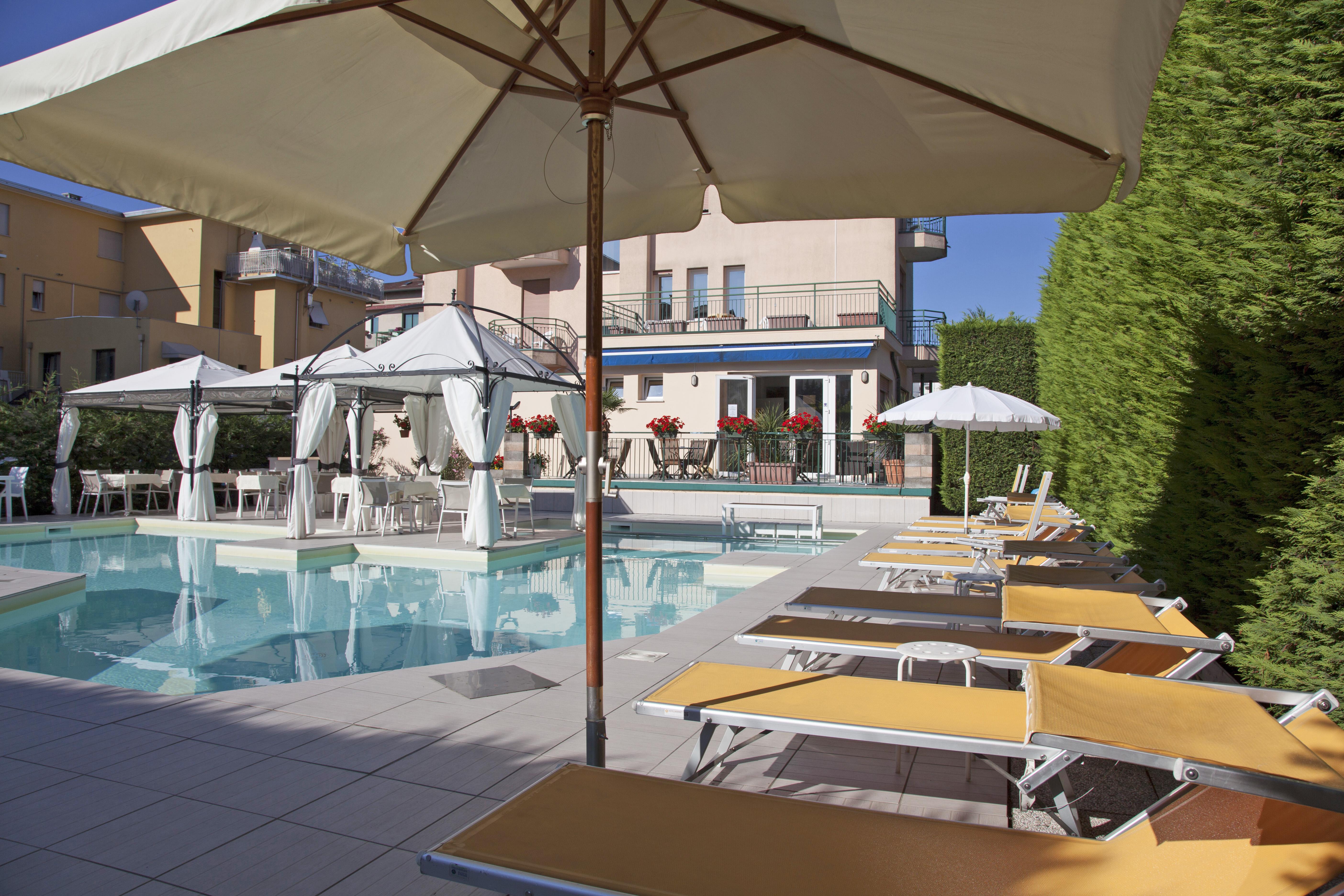 Ute Hotel Lido di Jesolo Esterno foto